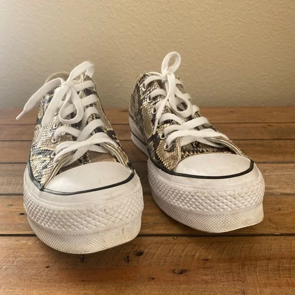 Converse snake print platforms size 7.5 - Picture 3 of 11